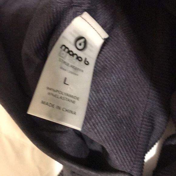 NWOT Matching Sports Bra and Leggings Set - Picture 10 of 10